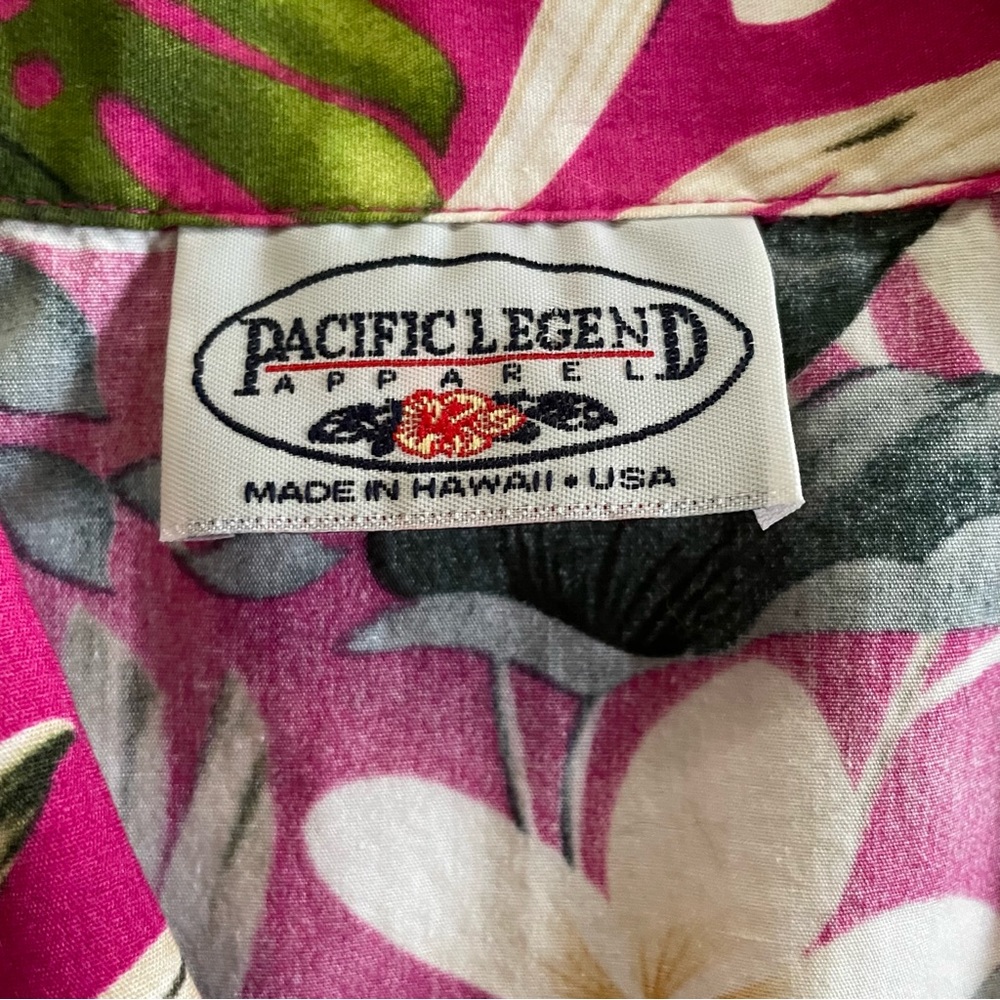 Vintage Made in Hawaii Pacific Legend Cotton Shirt | Magenta Floral | Size M - Picture 6 of 10